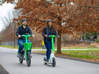Vélos et trottinettes Lime