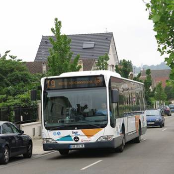 bus à Carrières-sur-Seine