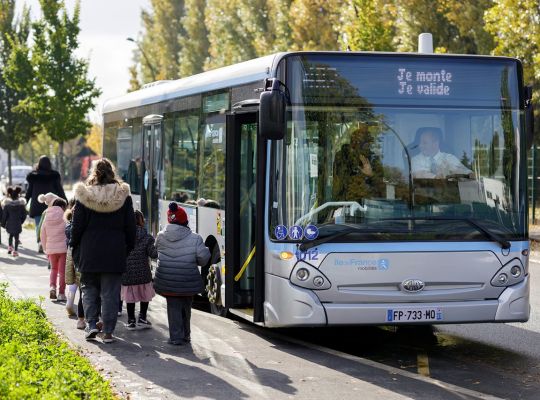 Bus